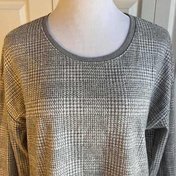 Cable & Gauge Gray & White Plaid Long Sleeve Shirt Size Large - Picture 2 of 12